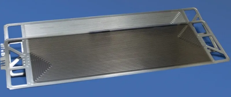 Bipolarplatte Damiler IWS.webp